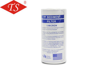 China Eine 5 Zoll-Wasseraufbereitungs-Systeme schmelzen geblasenen pp.-Filter mit 1/5 Mikrometer fournisseur